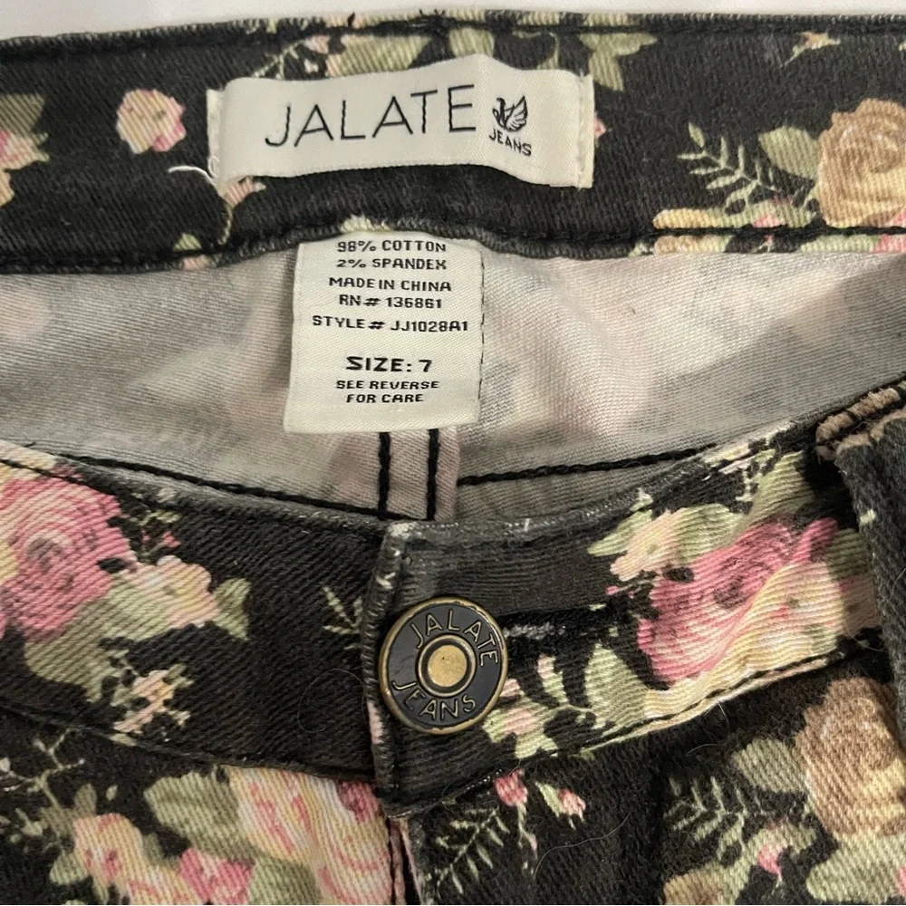Grunge Fairy Whimsygoth Floral Cutoff Shorts Jalate Black Pink Rose Denim 7